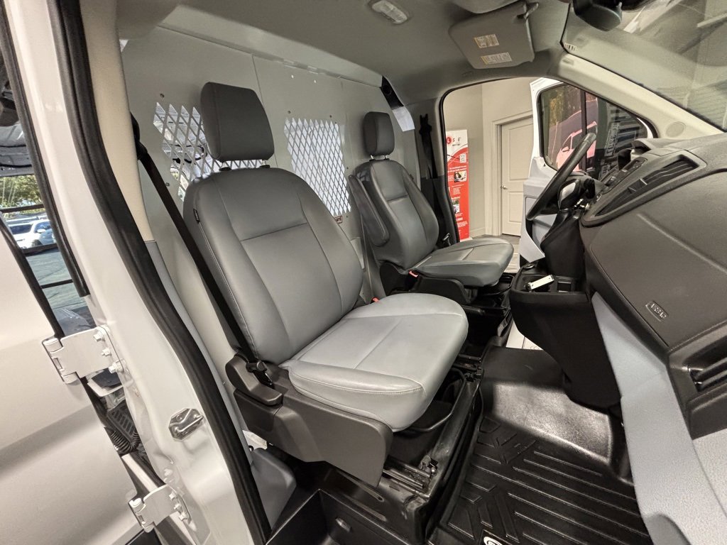 Used 2018 Ford Transit 150 130 Low Roof image 5