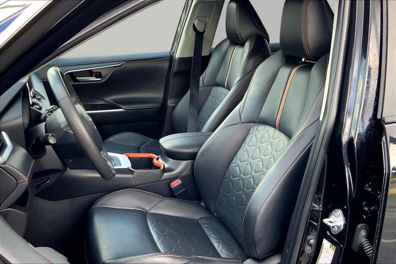 Certified 2024 Toyota RAV4 Adventure AWD/4WD image 7