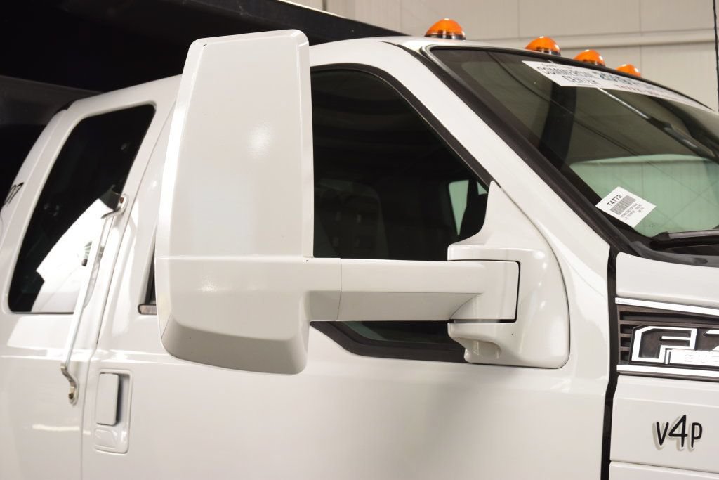 Used 2019 Ford F750 2WD SuperCab Super Duty image 9