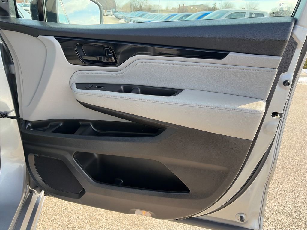 Used 2021 Honda Odyssey Touring image 9