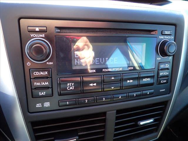 Used 2014 Subaru Impreza WRX Hatchback image 17