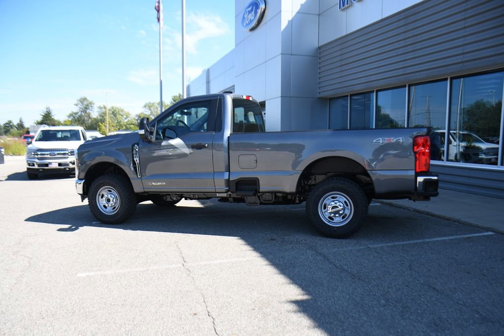 New 2026 Ford F350 XL w/ XL Off-Road Package image 3