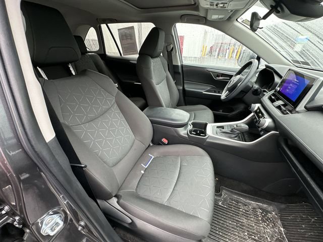 Certified 2023 Toyota RAV4 XLE w/ Convenience Package image 29