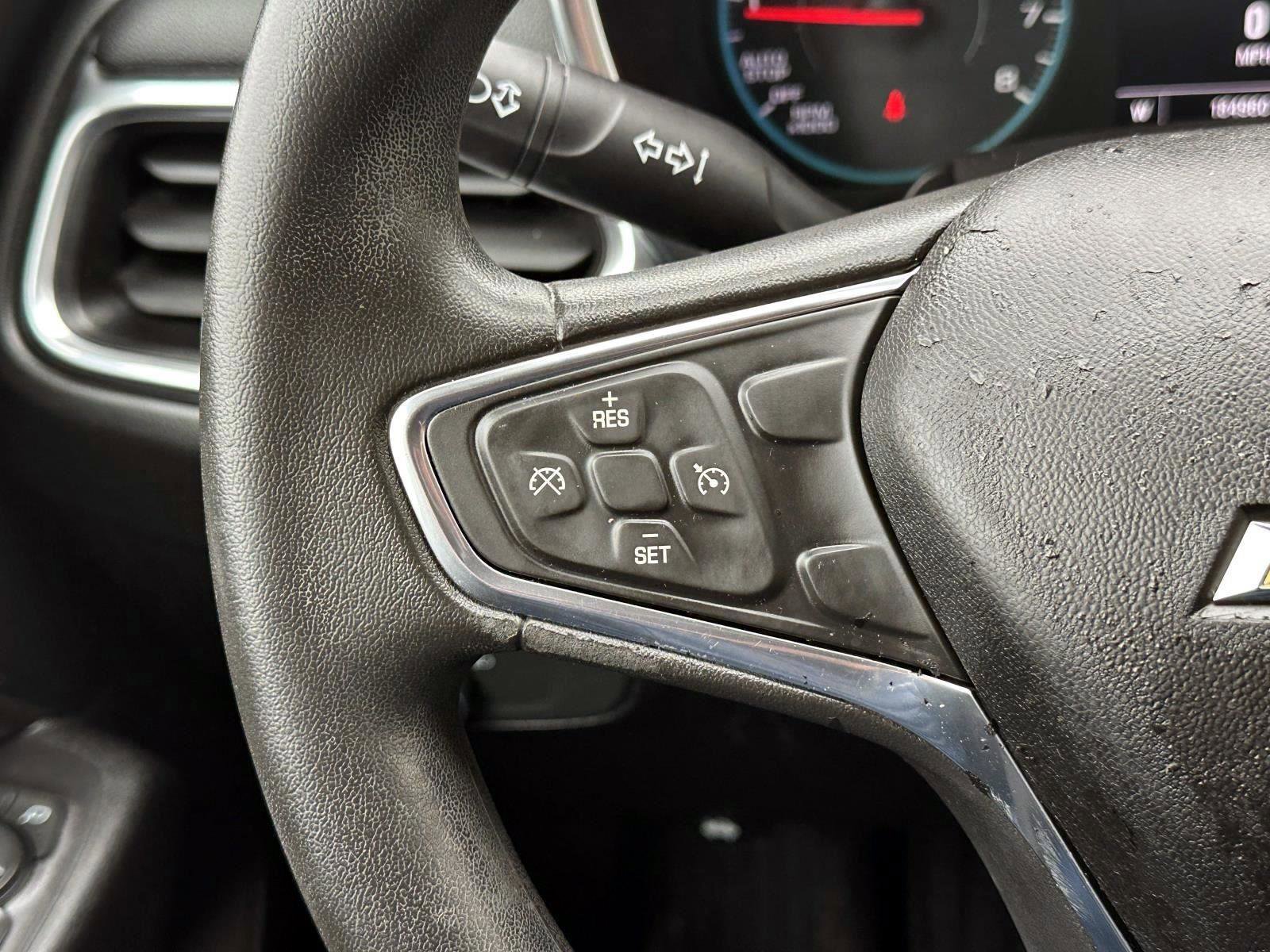 Used 2018 Chevrolet Equinox LT image 20