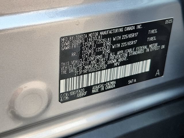 Used 2025 Toyota RAV4 XLE AWD/4WD image 26