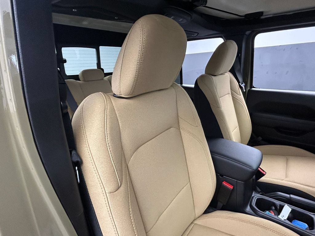 New 2026 Jeep Gladiator Willys AWD/4WD image 34