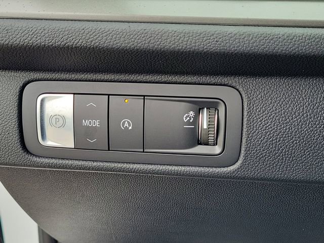 New 2026 Chevrolet Traverse LT image 24