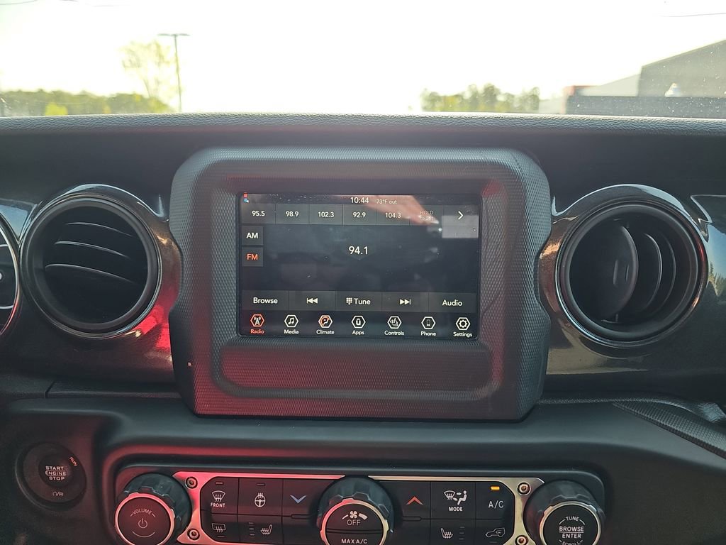 Used 2022 Jeep Wrangler Unlimited Sport image 26