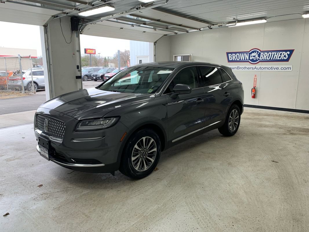 Used 2023 Lincoln Nautilus AWD image 1