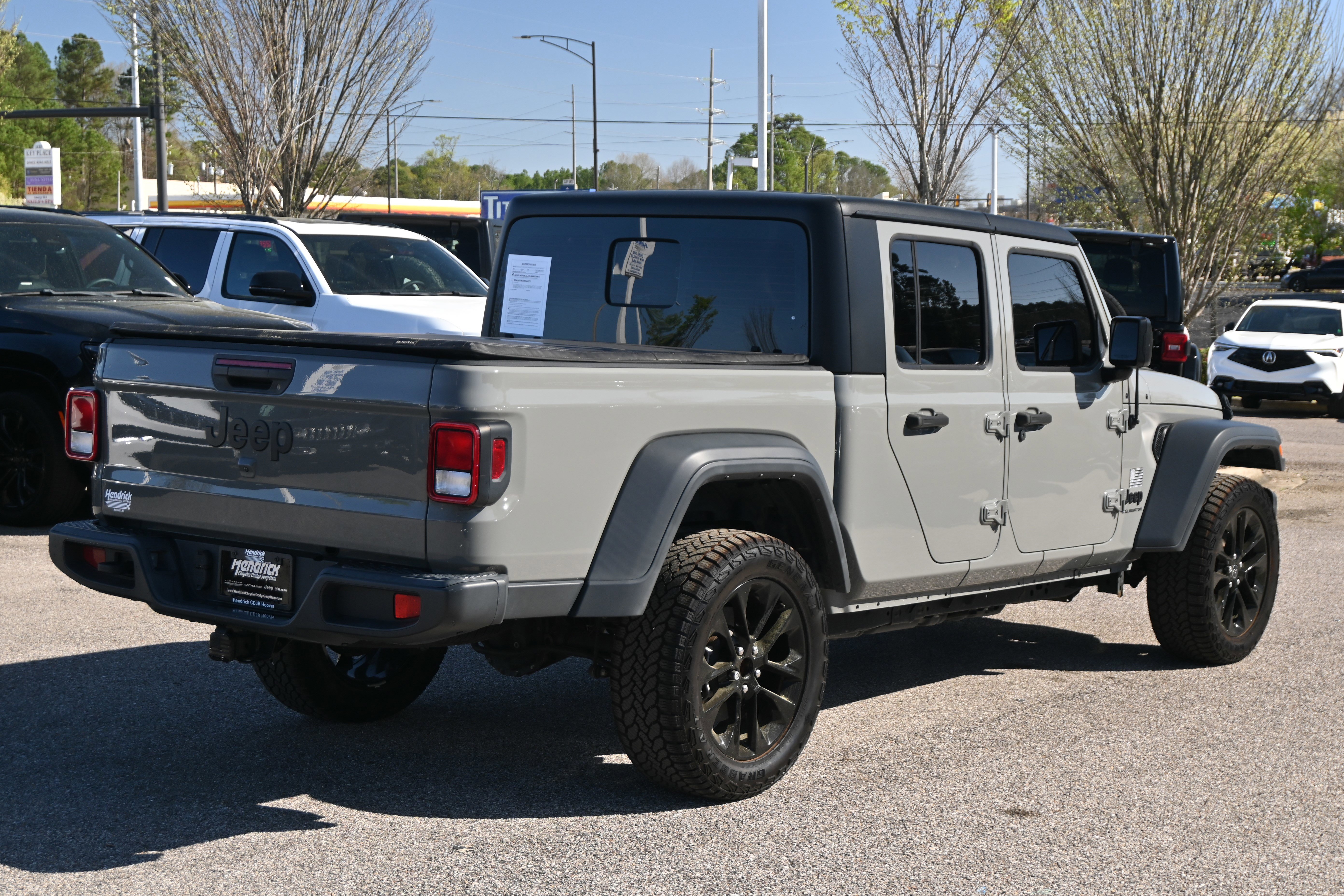 Used 2023 Jeep Gladiator Sport w/ Trailer Tow Package image 15