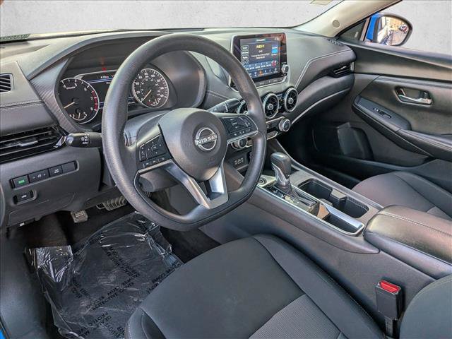 Used 2024 Nissan Sentra SV FWD image 12