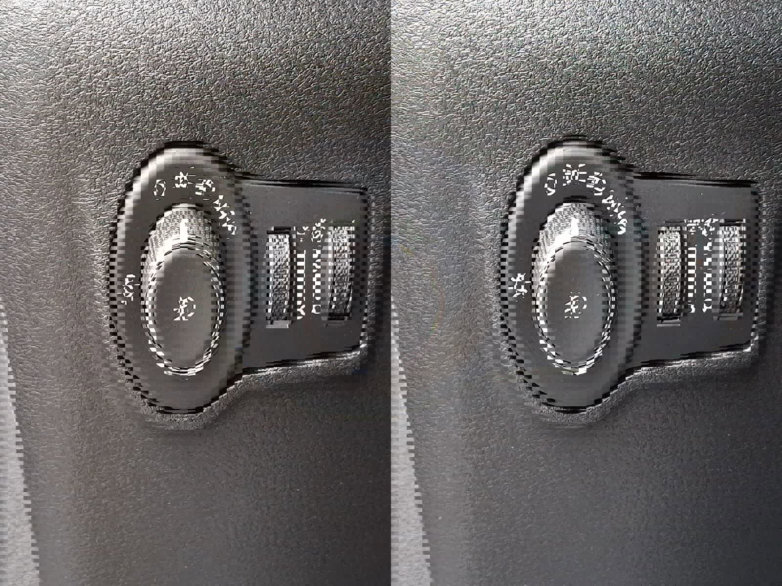 Used 2023 Jeep Compass Latitude image 26