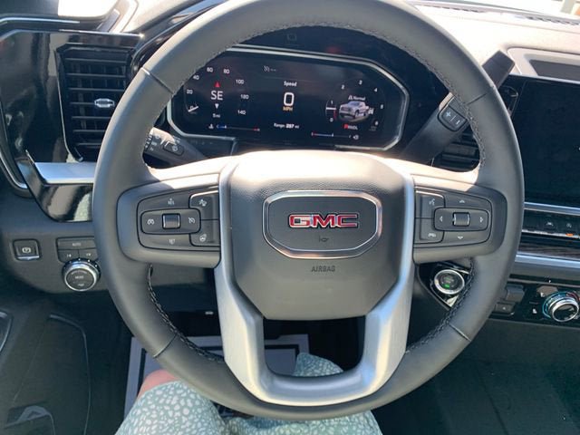New 2026 GMC Sierra 1500 Elevation w/ Elevation Select Package AWD/4WD image 24