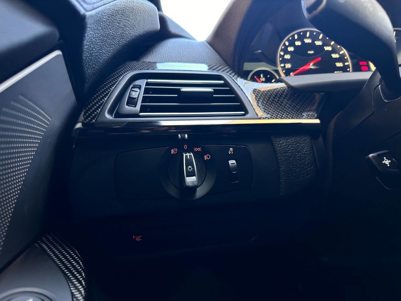 Used 2016 BMW M6 Coupe image 50