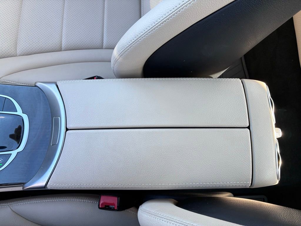 Used 2019 Mercedes-Benz C 300 4MATIC Sedan image 40