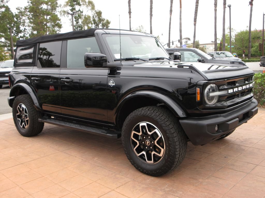 Certified 2022 Ford Bronco Outer Banks AWD/4WD image 6