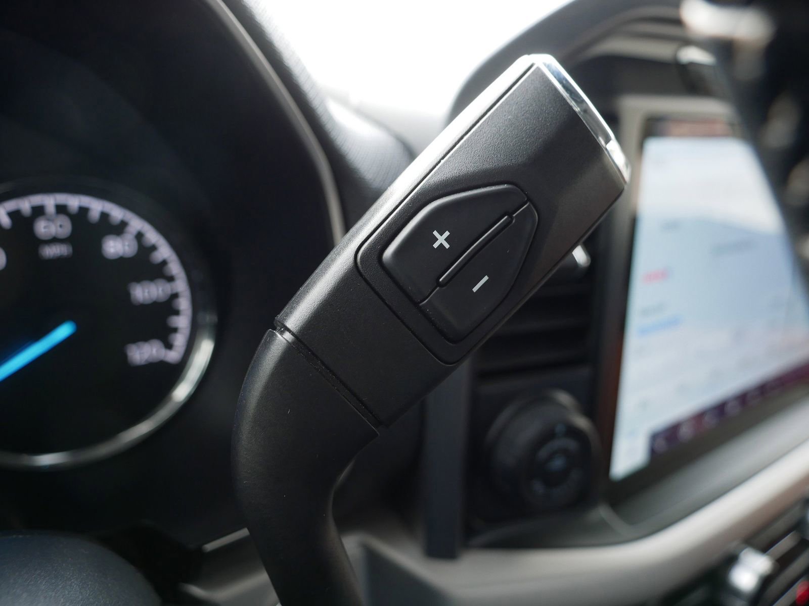 Certified 2021 Ford F150 XLT w/ Equipment Group 302A High image 28