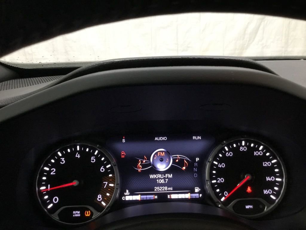 Used 2022 Jeep Renegade Latitude w/ Convenience Group AWD/4WD image 37