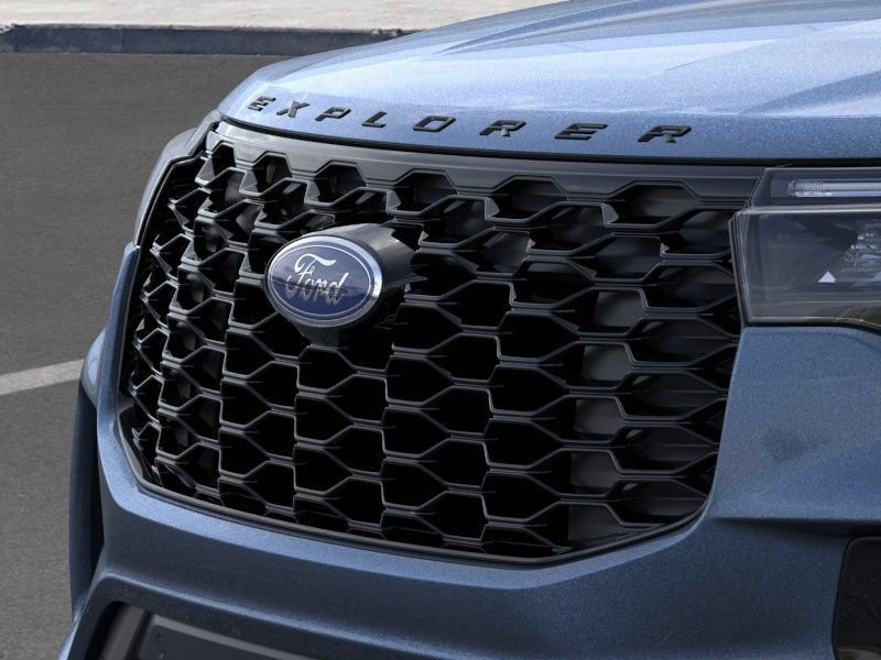 New 2026 Ford Explorer ST-Line w/ ST-Line Street Pack AWD/4WD image 17