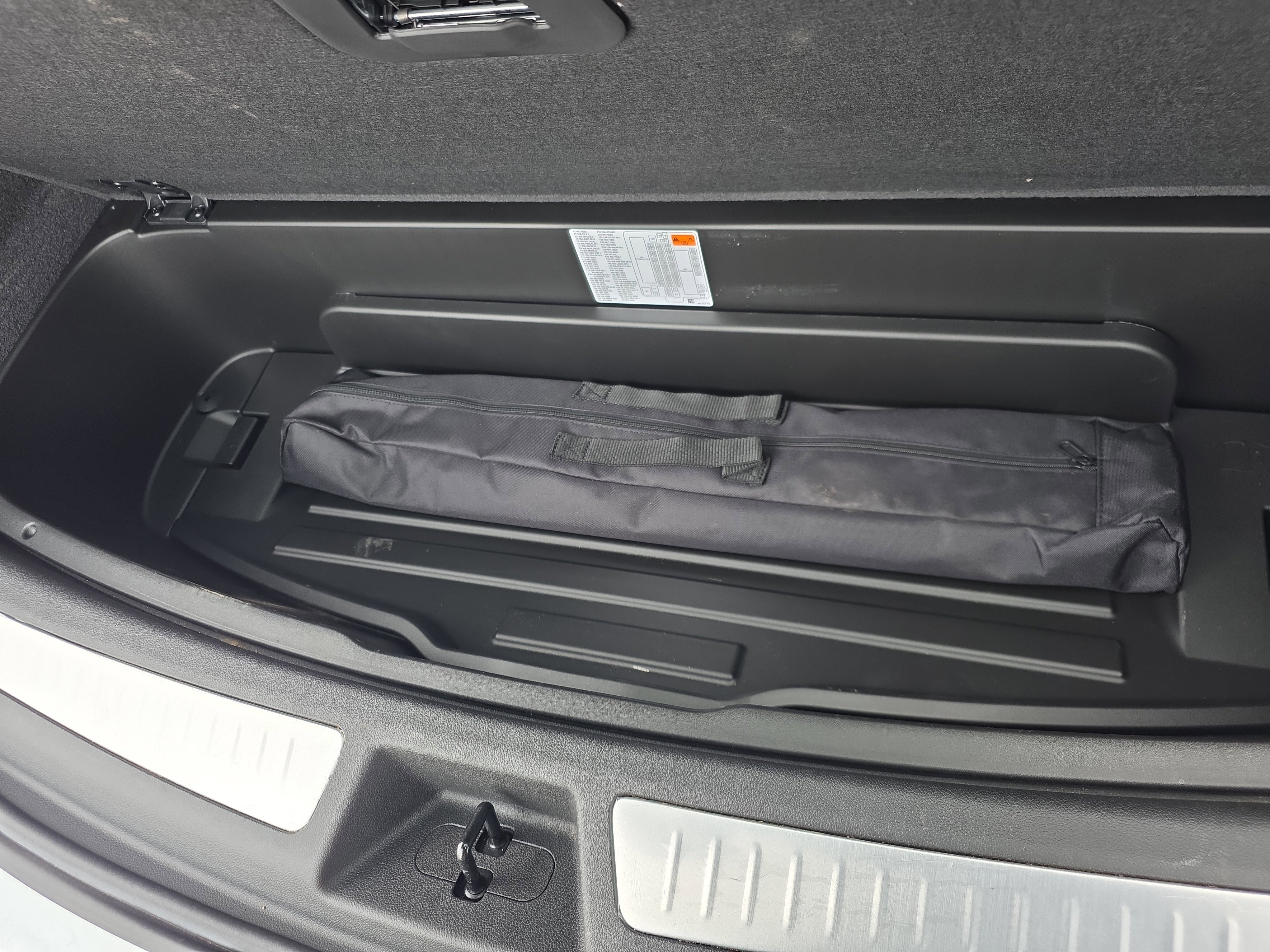 Used 2025 Cadillac XT6 Sport w/ Platinum Package image 42