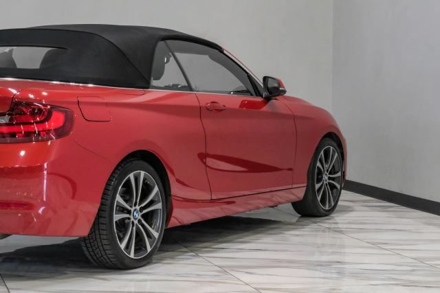 Used 2017 BMW 230i xDrive Convertible AWD/4WD image 17