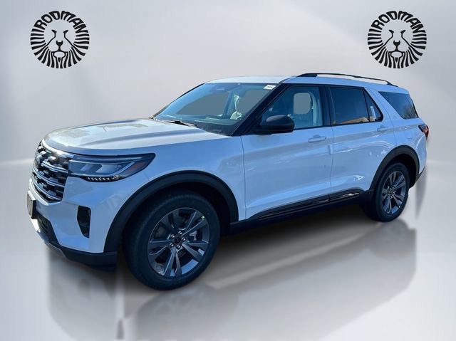 New 2026 Ford Explorer Active w/ Active Comfort Package image 1