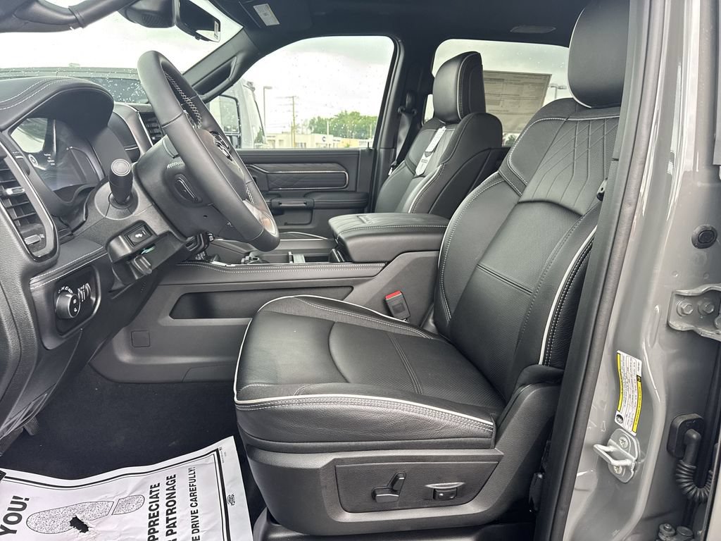 New 2026 RAM 2500 Limited AWD/4WD image 11