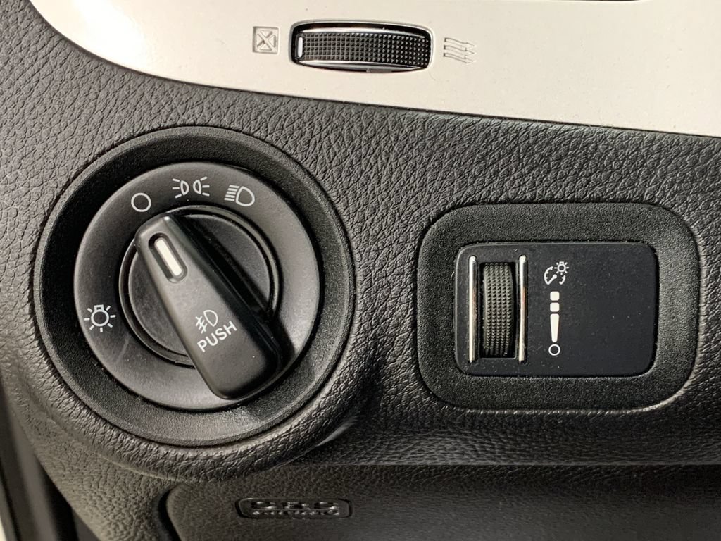 Used 2014 Dodge Journey SXT w/ Quick Order Package 22C FWD image 10