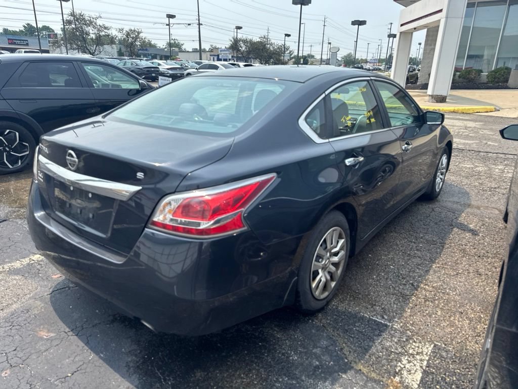 Used 2015 Nissan Altima 2.5 S w/ Power Driver Seat Package FWD image 3