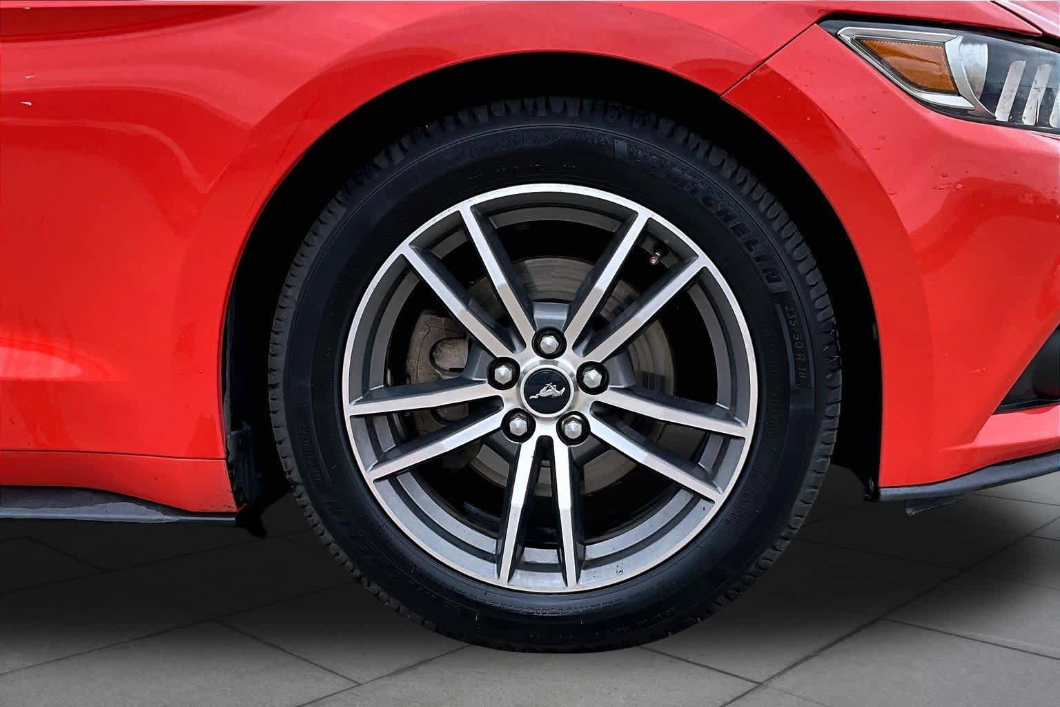 Used 2016 Ford Mustang Premium RWD image 10