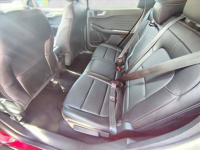Used 2022 Ford Escape SEL w/ Technology Package AWD/4WD image 18