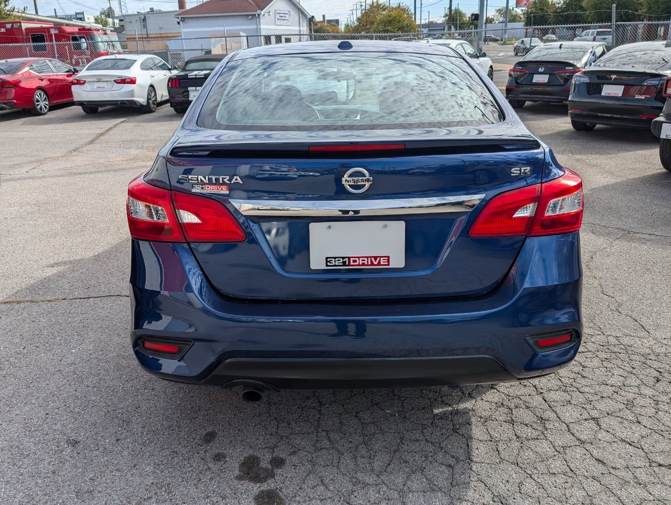 Used 2019 Nissan Sentra SR image 7