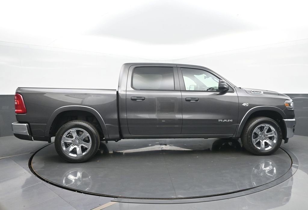 New 2026 RAM 1500 4x4 Crew Cab image 7