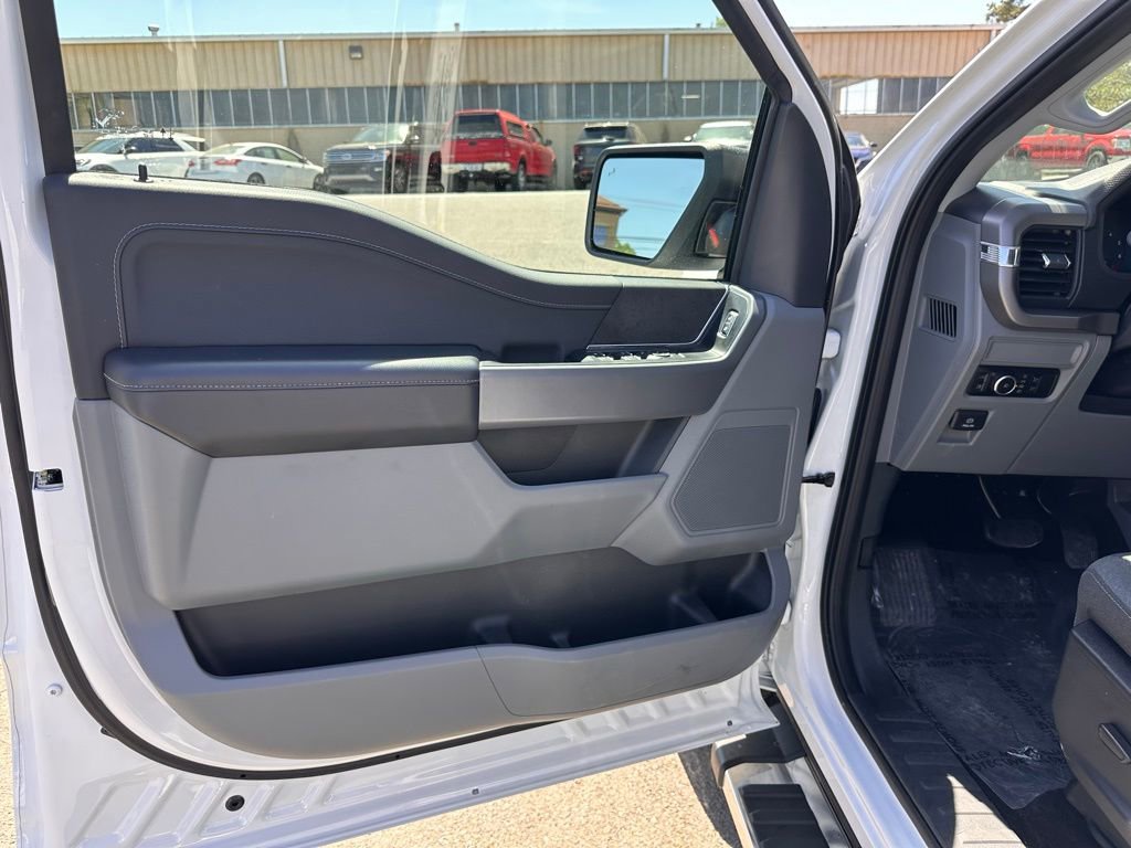 Used 2025 Ford F150 XLT w/ Equipment Group 301A Standard AWD/4WD image 15