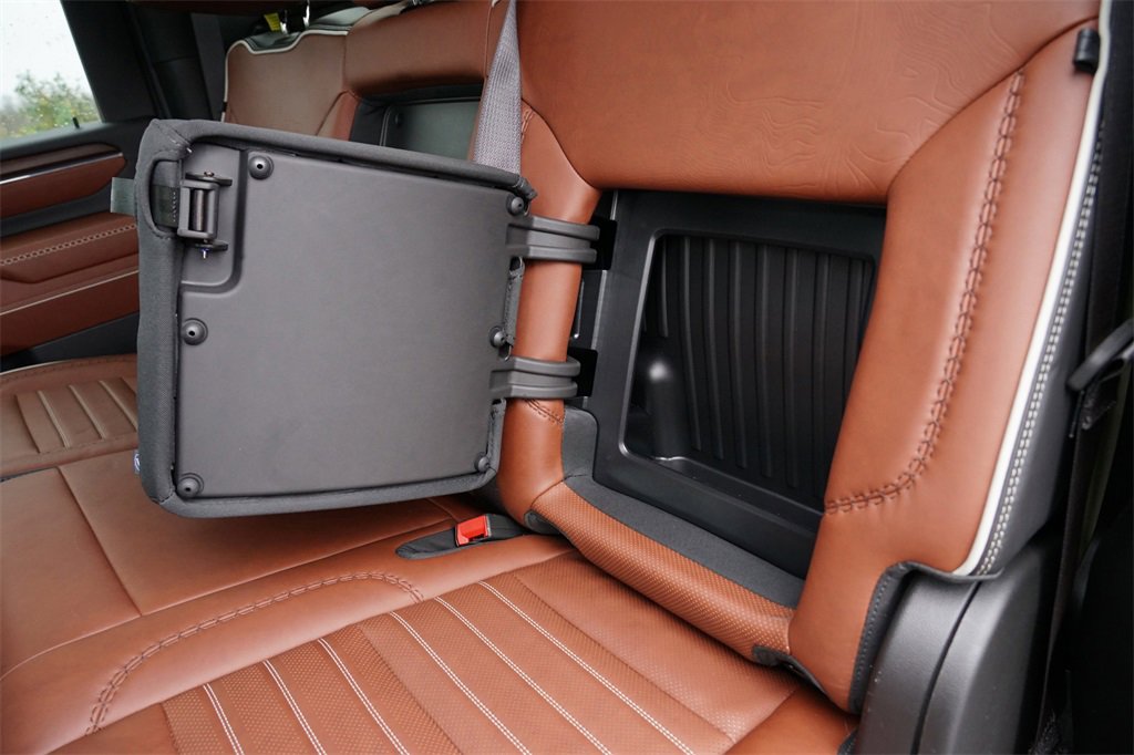 Used 2024 GMC Sierra 3500 Denali Ultimate image 29