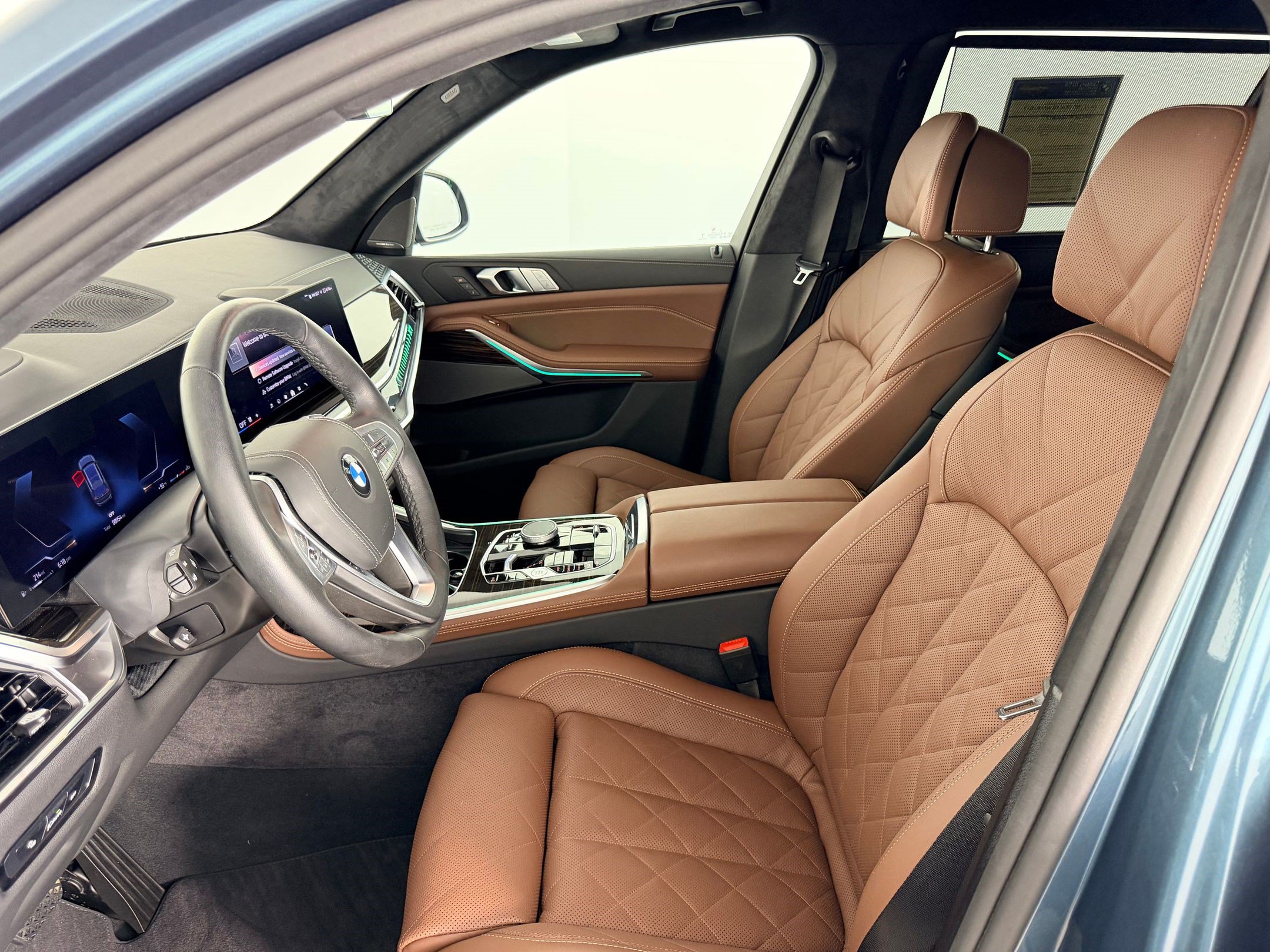 Used 2026 BMW X7 xDrive40i AWD/4WD image 5