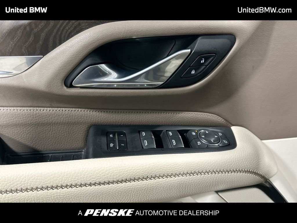 Used 2021 GMC Yukon Denali w/ Denali Premium Package image 11