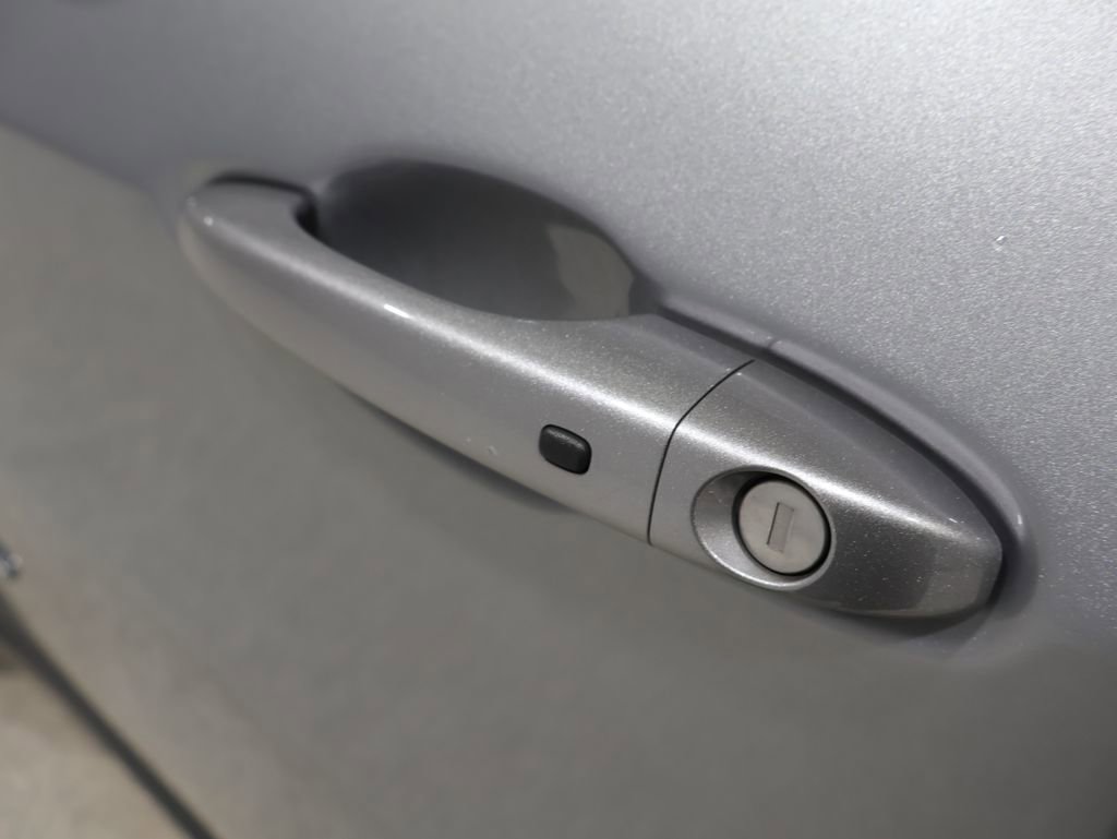 Used 2020 Jeep Compass Limited image 8