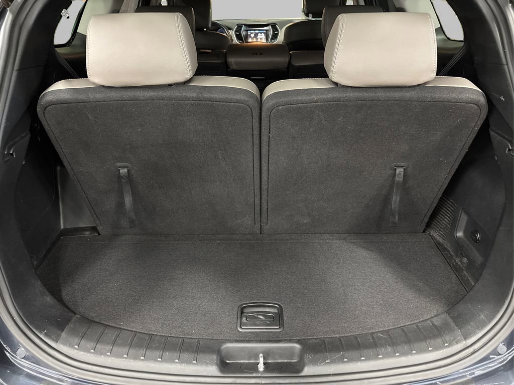 Used 2017 Hyundai Santa Fe SE w/ SE Premium Package 02 image 11