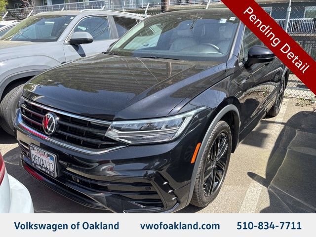 Certified 2022 Volkswagen Tiguan SE R-Line