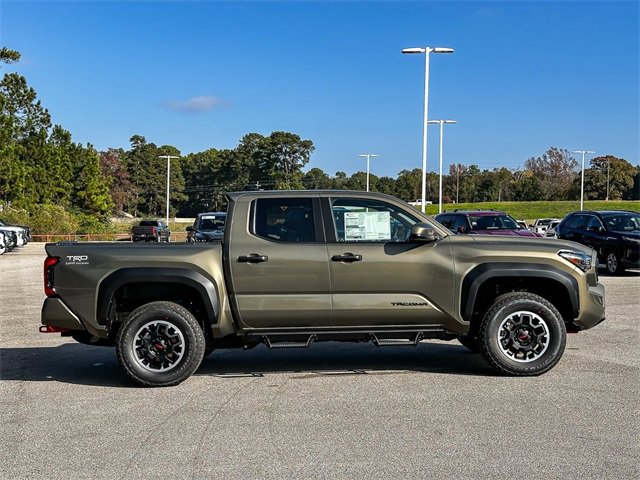 New 2026 Toyota Tacoma TRD Off-Road image 9