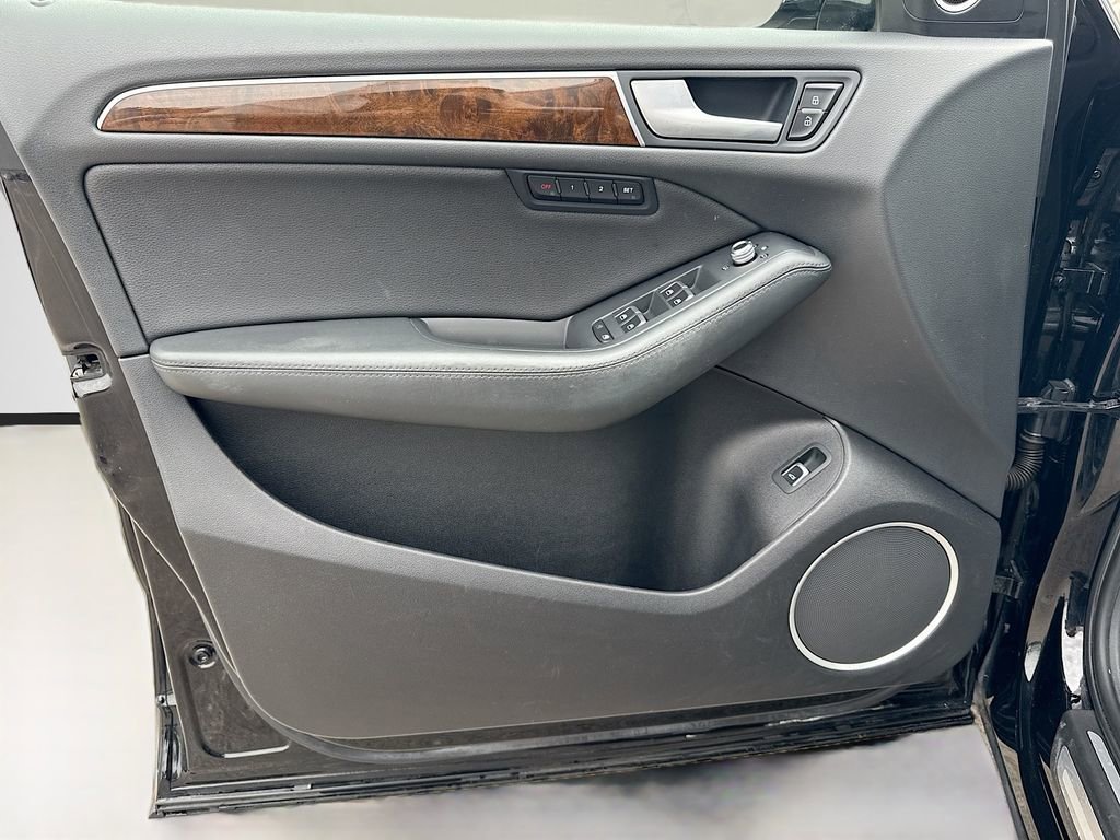 Used 2015 Audi Q5 3.0T Premium Plus w/ Technology Package image 22