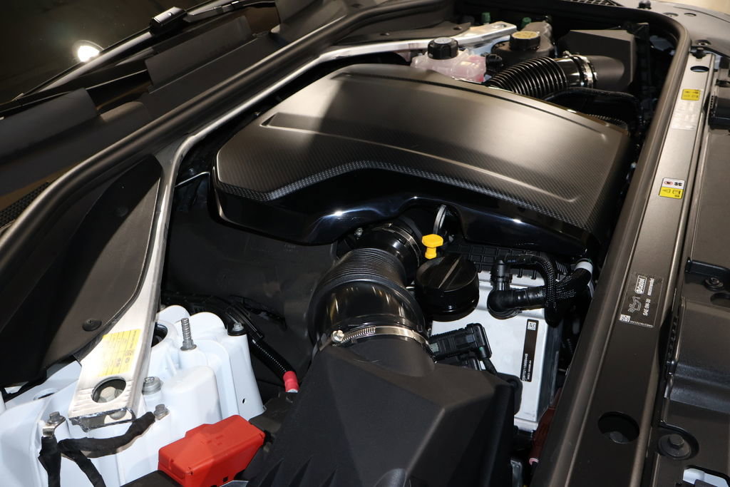 Used 2024 Land Rover Range Rover Long Wheelbase SE image 48