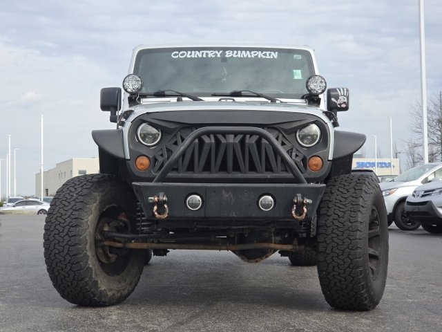 Used 2012 Jeep Wrangler Unlimited Rubicon image 7