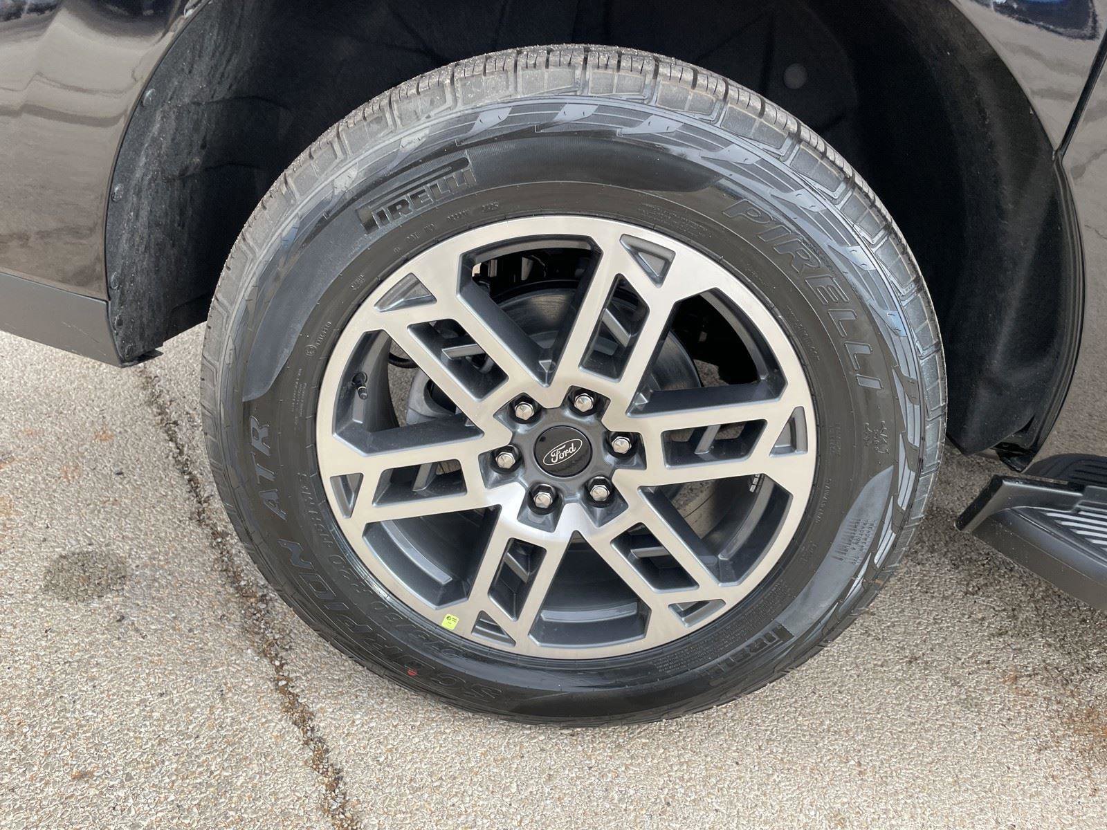 New 2026 Ford Expedition Max Active image 37