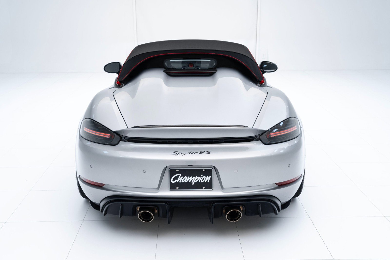 Certified 2025 Porsche 718 Boxster Spyder RS image 10