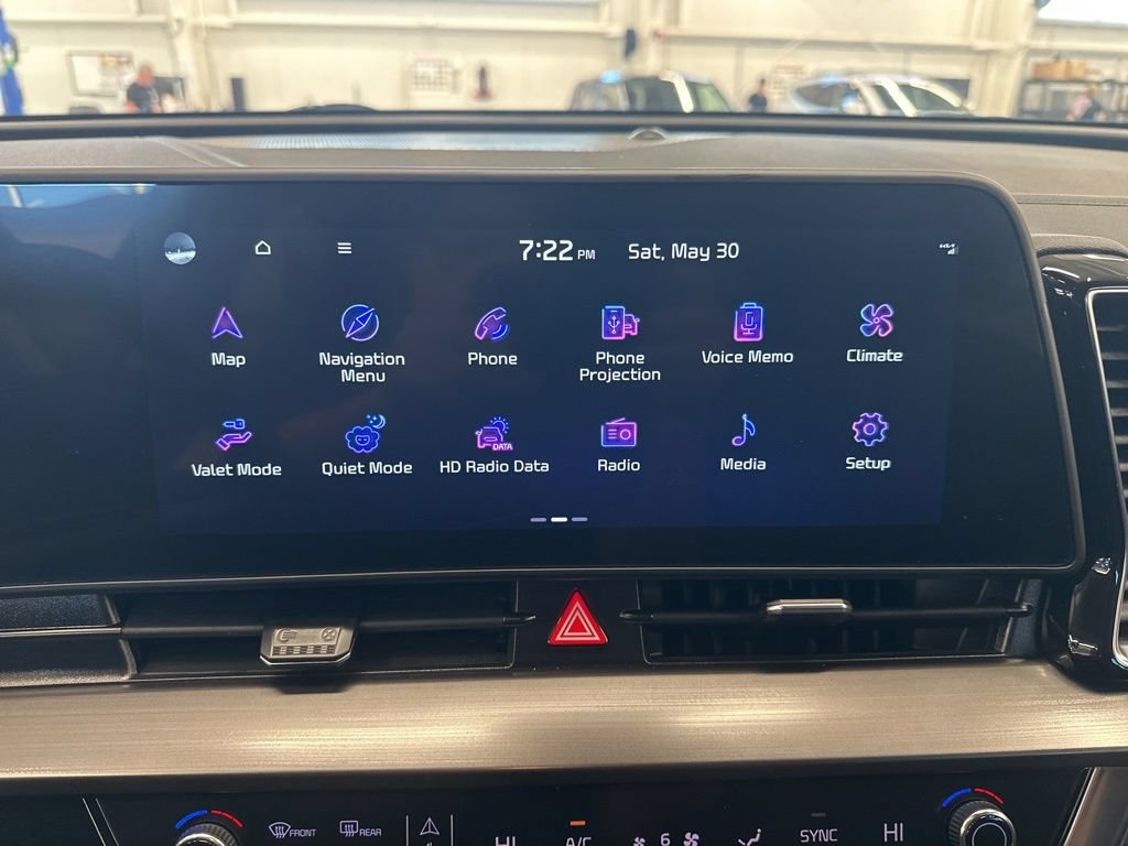 Certified 2024 Kia Sportage EX AWD/4WD image 17