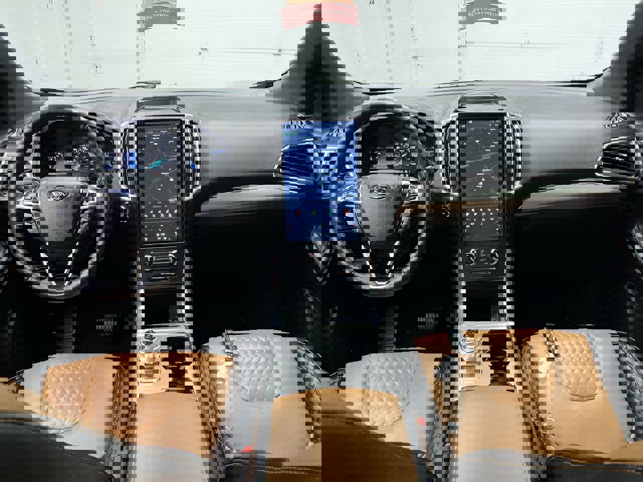 Certified 2024 Ford Edge Titanium w/ Titanium Elite Package AWD/4WD image 4