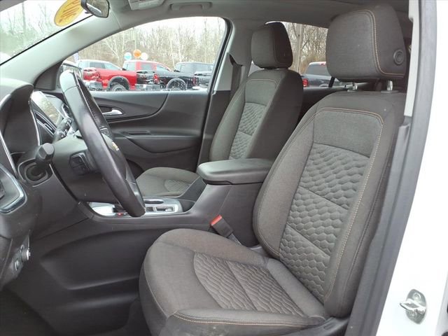 Used 2019 Chevrolet Equinox LT w/ Sun & Navigation Package image 12