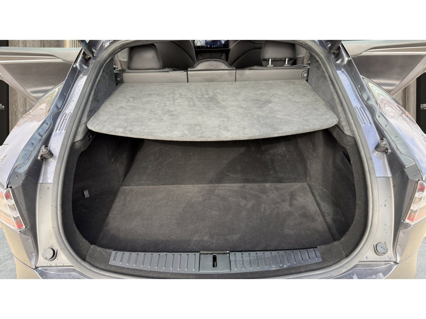 Used 2022 Tesla Model S Plaid image 32